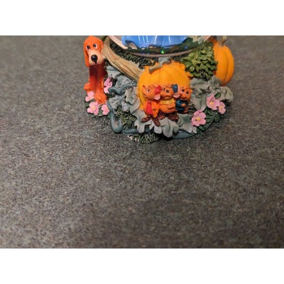 Disney Cinderella on Swing Under a Tree Mini Small Snow Globe dog nice 3.25" - Picture 4 of 8